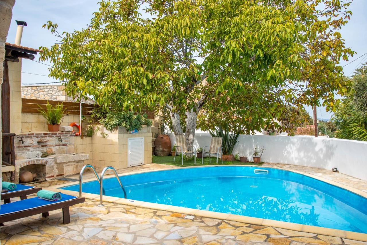 Grapevine Villa *